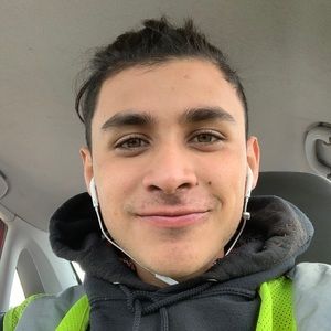 Meet your Posher, Giovanni